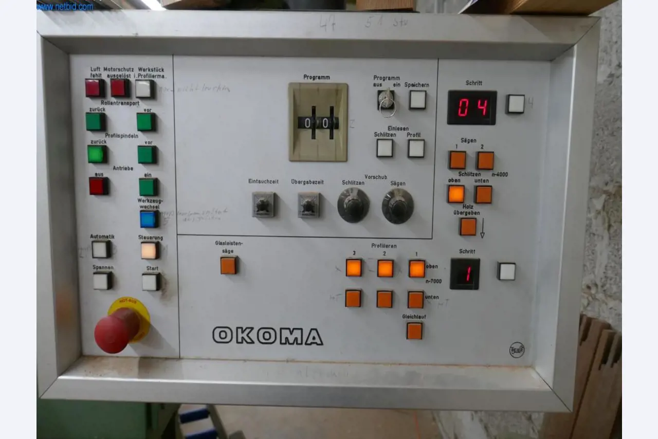 BGA, zaloge, montažni material in vozila iz oddelka za mizarstvo.-9