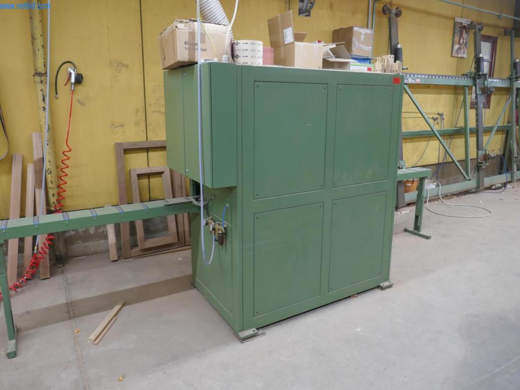 BGA, zapasy, materiały montażowe i pojazdy z działu stolarki otworowej-1