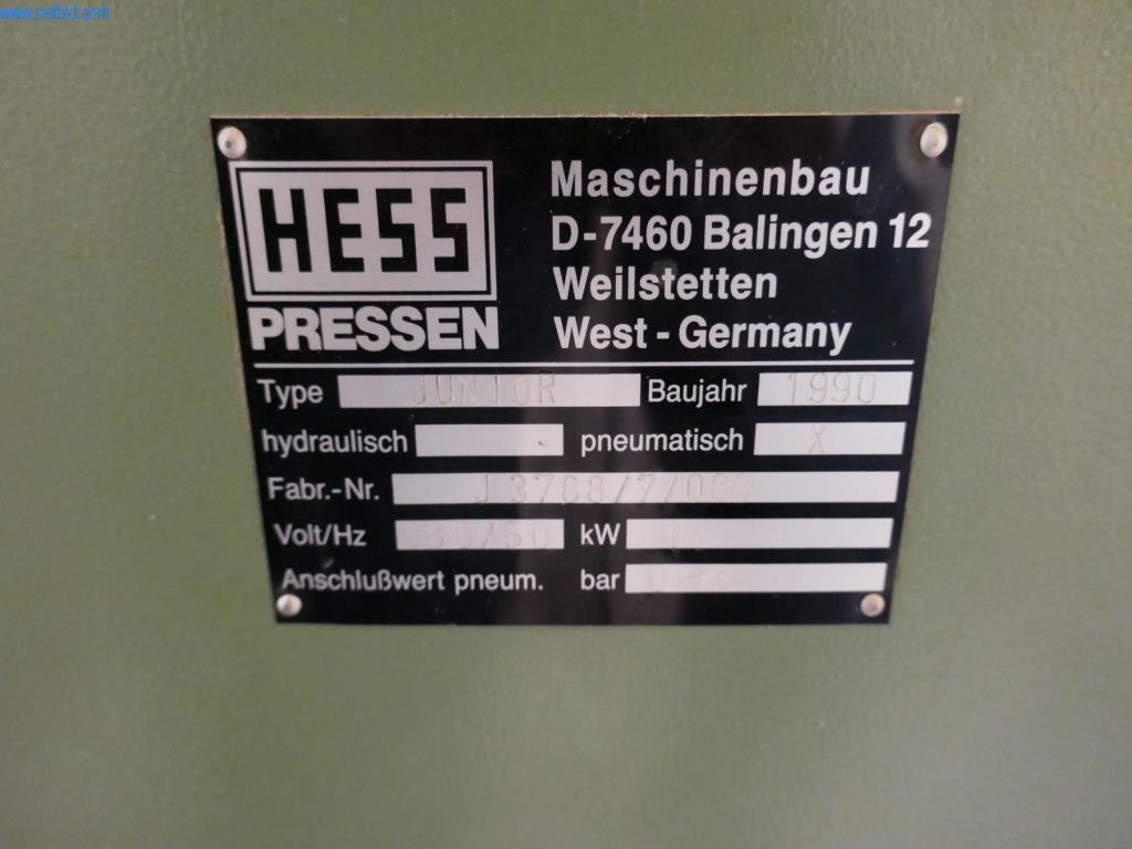 BGA, zapasy, materiały montażowe i pojazdy z działu stolarki otworowej-3