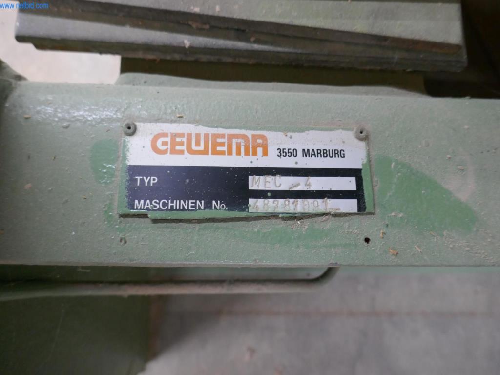 BGA, Warenvorräte, Montagematerial und Fahrzeuge aus dem Bereich Schreinerei-3