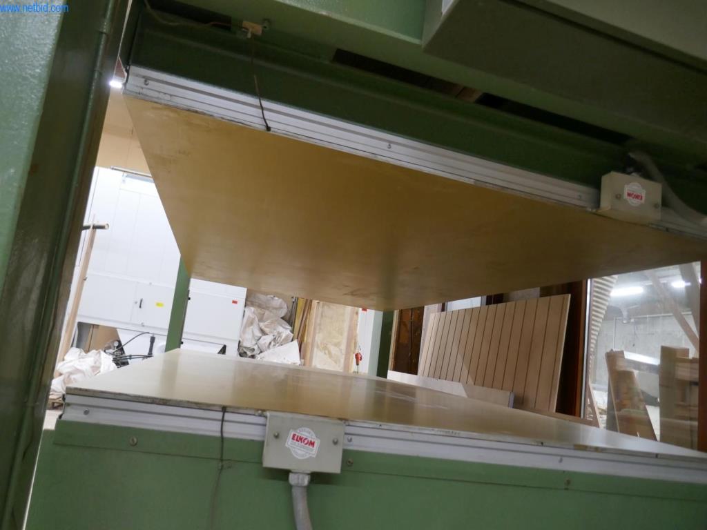 BGA, Warenvorräte, Montagematerial und Fahrzeuge aus dem Bereich Schreinerei-4