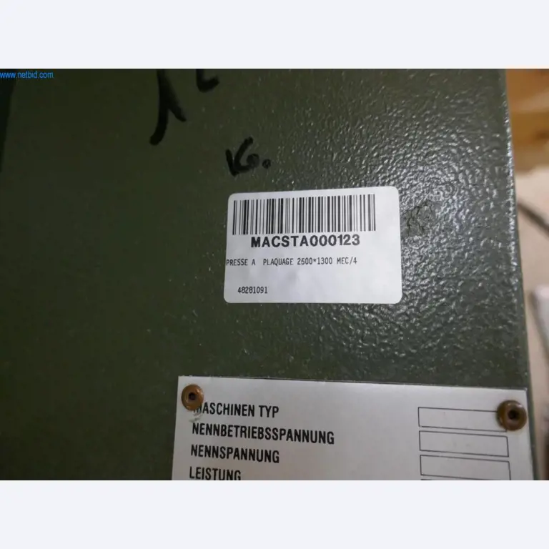 BGA, inventários, materiais de montagem e veículos da divisão de marcenaria-5