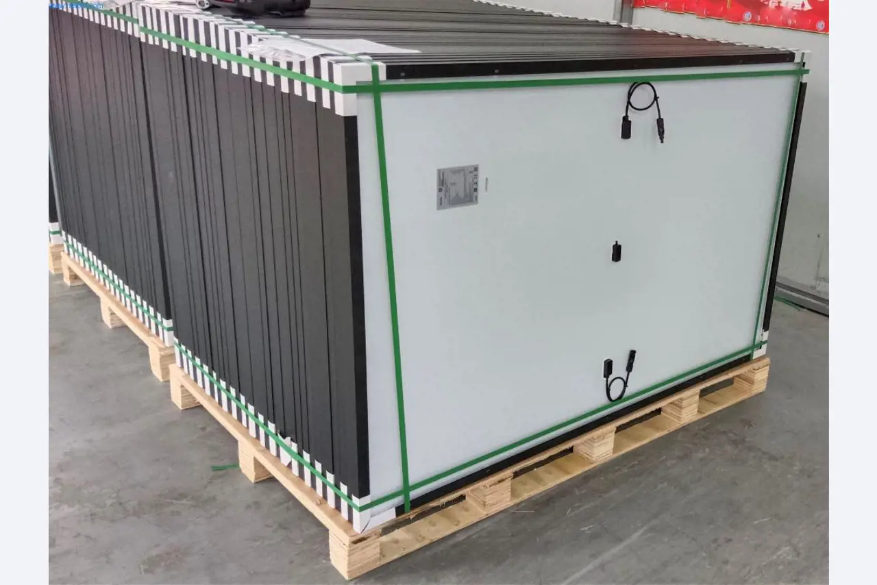Fotovoltaické systémy ze zrušené velké zakázky-5
