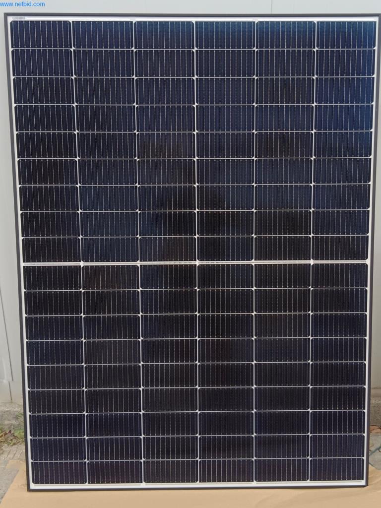 Sistemas fotovoltaicos procedentes de un gran pedido anulado-1