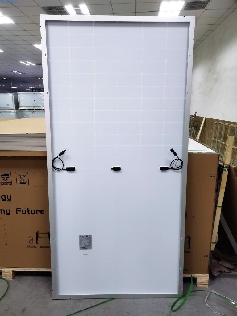 Systemy fotowoltaiczne z anulowanego dużego zamówienia-3