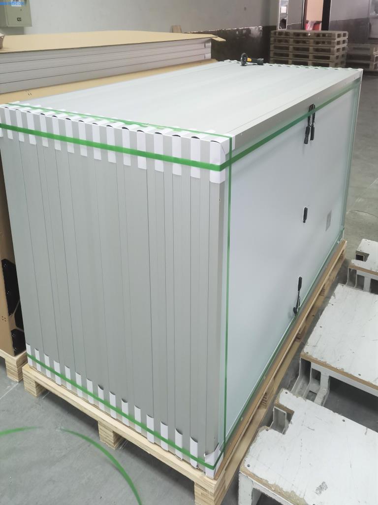 Systemy fotowoltaiczne z anulowanego dużego zamówienia-6