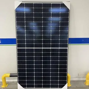 1 Posten Módulos fotovoltaicos de 380 vatios, 29,64 kWp (78 unidades)