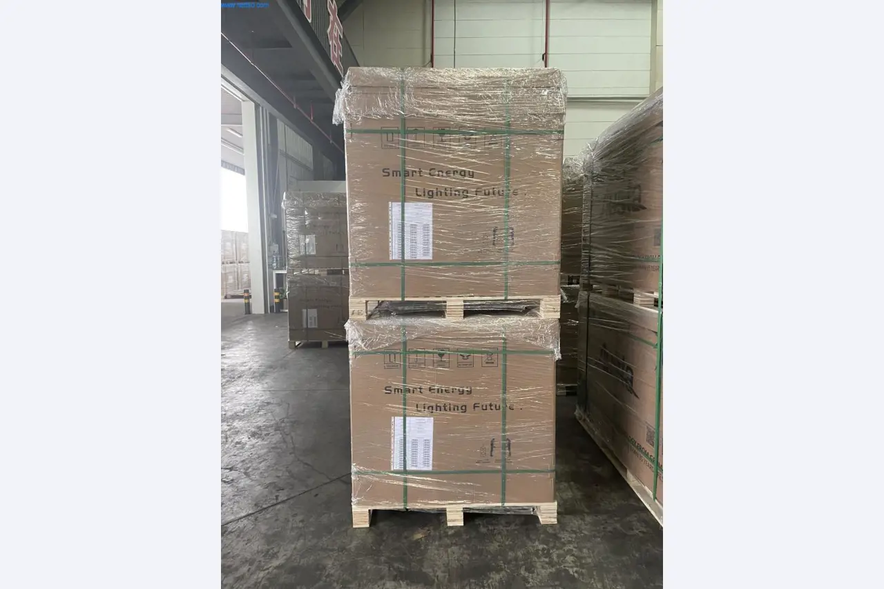 Fotovoltaické systémy ze zrušené velké zakázky-6