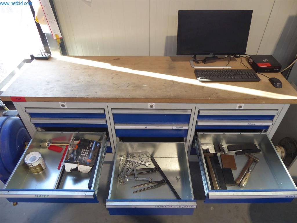 BGA, Warenvorräte, Montagematerial und Fahrzeuge aus dem Bereich Fenster- und Fassadenbau-4