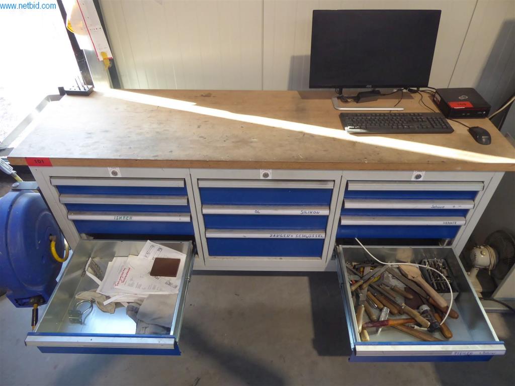 BGA, Warenvorräte, Montagematerial und Fahrzeuge aus dem Bereich Fenster- und Fassadenbau-6