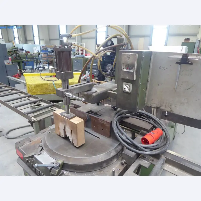 BGA, inventarios, materiales de montaje y vehículos de la división de construcción de ventanas y fachadas-3