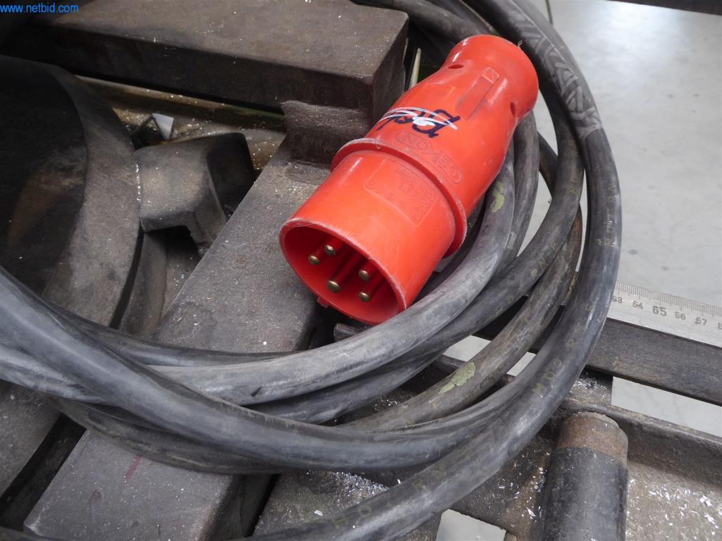 BGA, stocks de marchandises, matériel de montage et véhicules du secteur de la construction de fenêtres et de façades-5