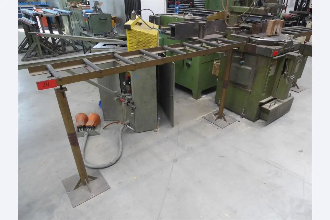 BGA, inventarios, materiales de montaje y vehículos de la división de construcción de ventanas y fachadas-7