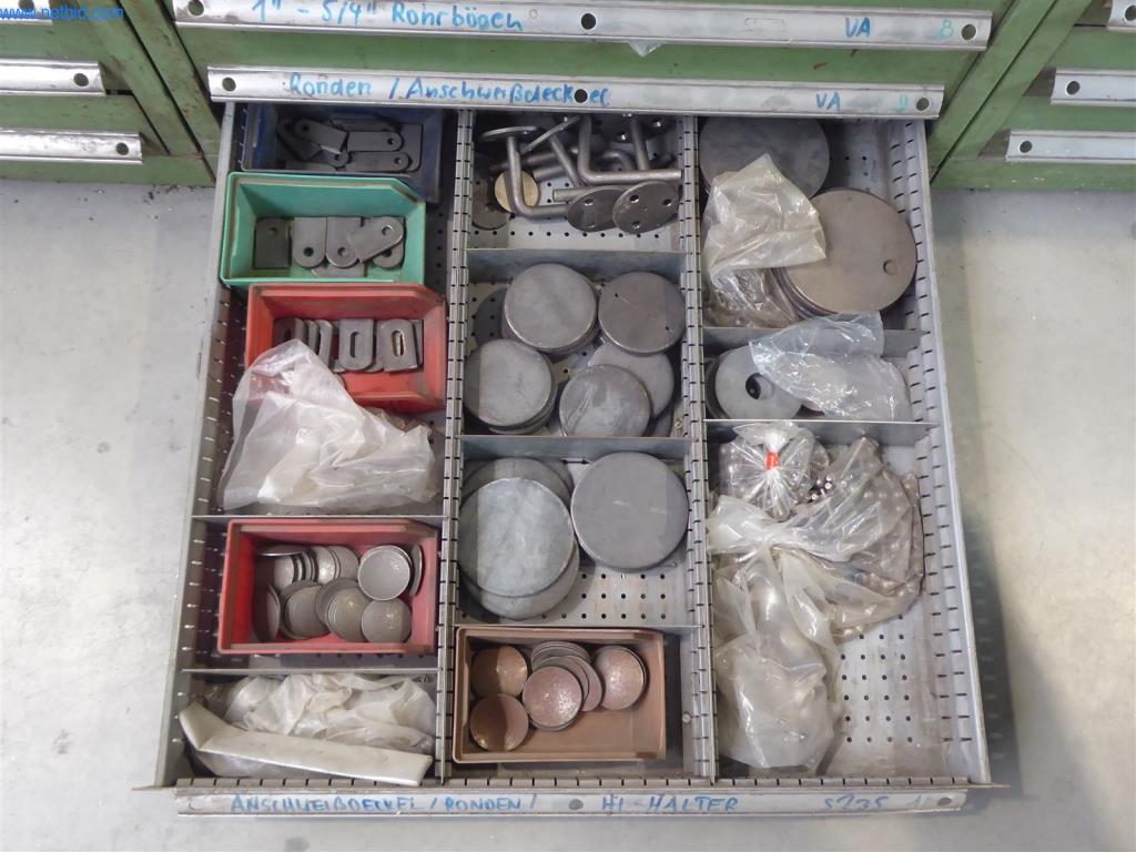 BGA, Warenvorräte, Montagematerial und Fahrzeuge aus dem Bereich Fenster- und Fassadenbau-10
