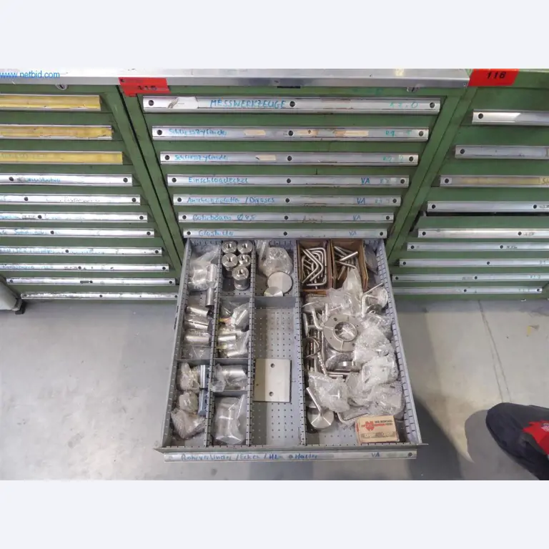 Operating and office equipment, inventories, assembly material and vehicles (window and facade construction sector)-11