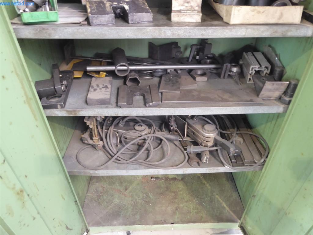 BGA, zásoby, montážní materiál a vozidla z divize výroby oken a fasád.-10