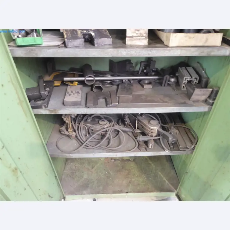 BGA, inventarios, materiales de montaje y vehículos de la división de construcción de ventanas y fachadas-10