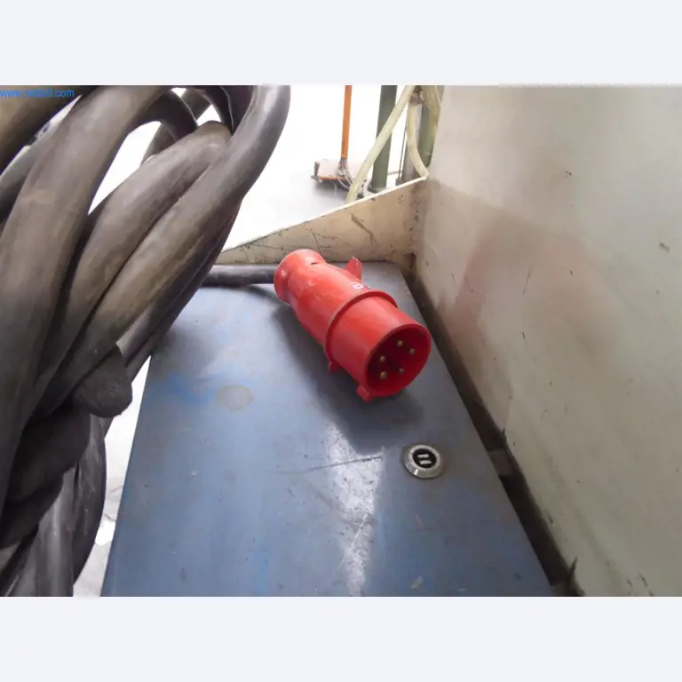 BGA, inventarios, materiales de montaje y vehículos de la división de construcción de ventanas y fachadas-7