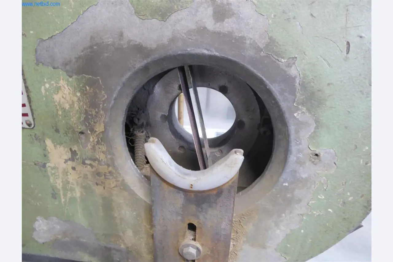 BGA, Warenvorräte, Montagematerial und Fahrzeuge aus dem Bereich Fenster- und Fassadenbau-3