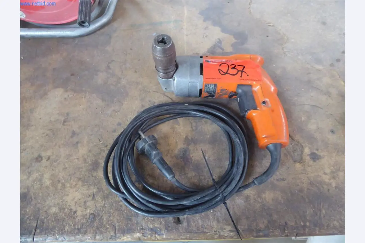 BGA, zaloge, montažni material in vozila iz oddelka za izdelavo oken in fasad-3