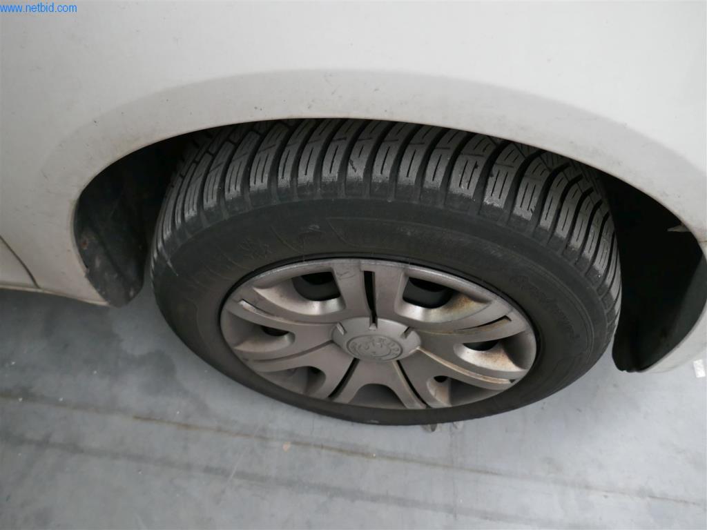 BGA, Warenvorräte, Montagematerial und Fahrzeuge aus dem Bereich Fenster- und Fassadenbau-2