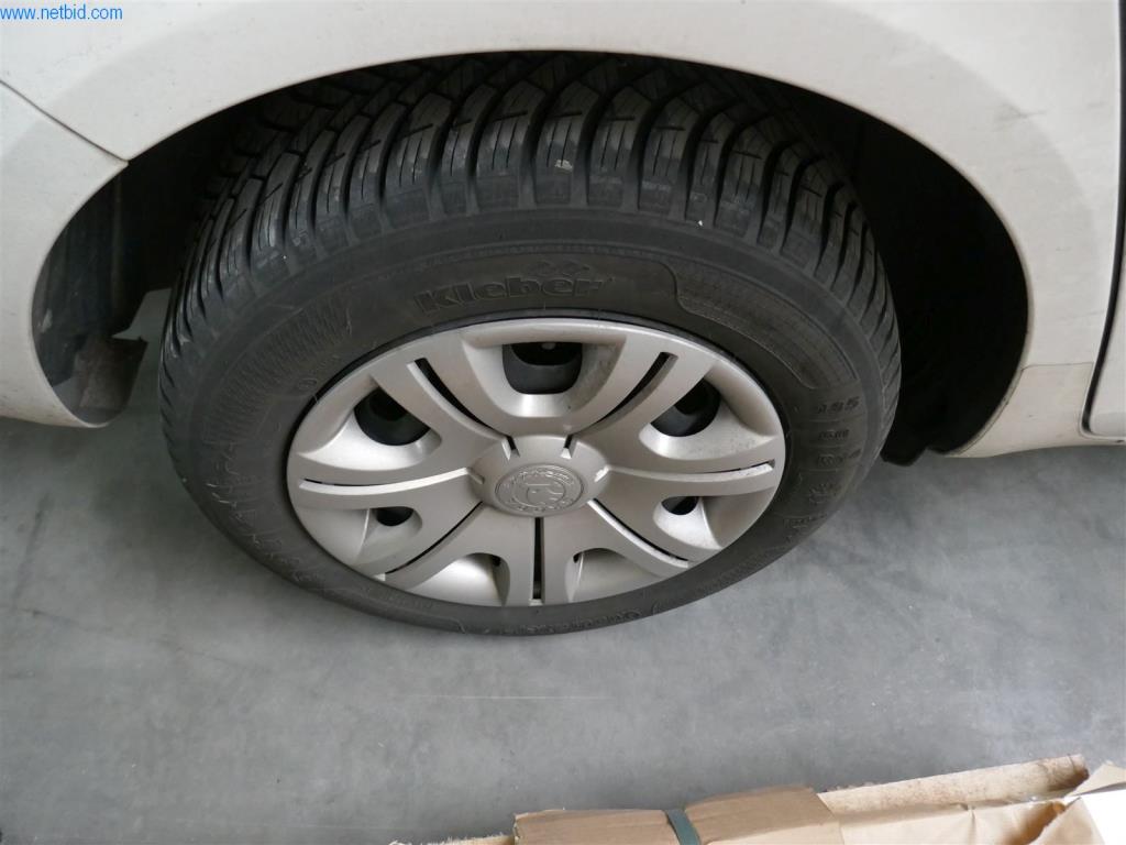 BGA, Warenvorräte, Montagematerial und Fahrzeuge aus dem Bereich Fenster- und Fassadenbau-4