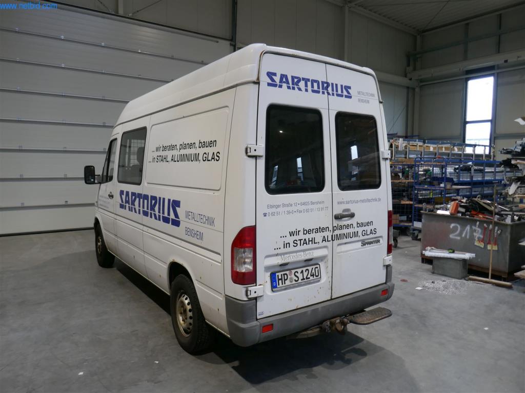 BGA, Warenvorräte, Montagematerial und Fahrzeuge aus dem Bereich Fenster- und Fassadenbau-17