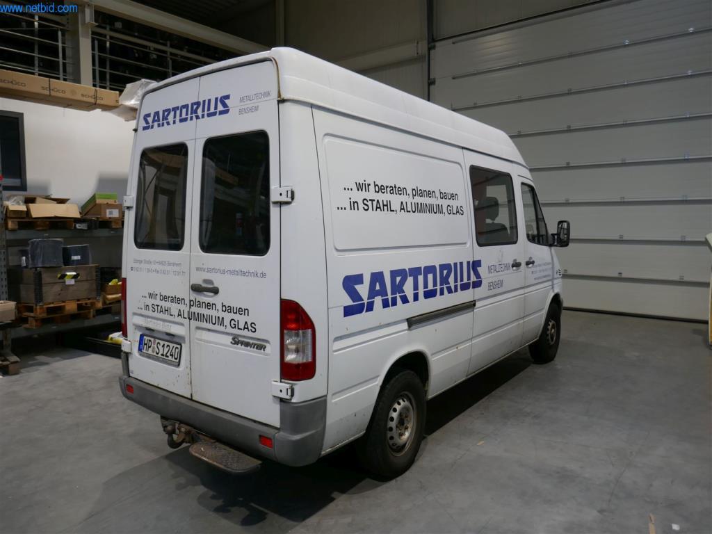 BGA, Warenvorräte, Montagematerial und Fahrzeuge aus dem Bereich Fenster- und Fassadenbau-18