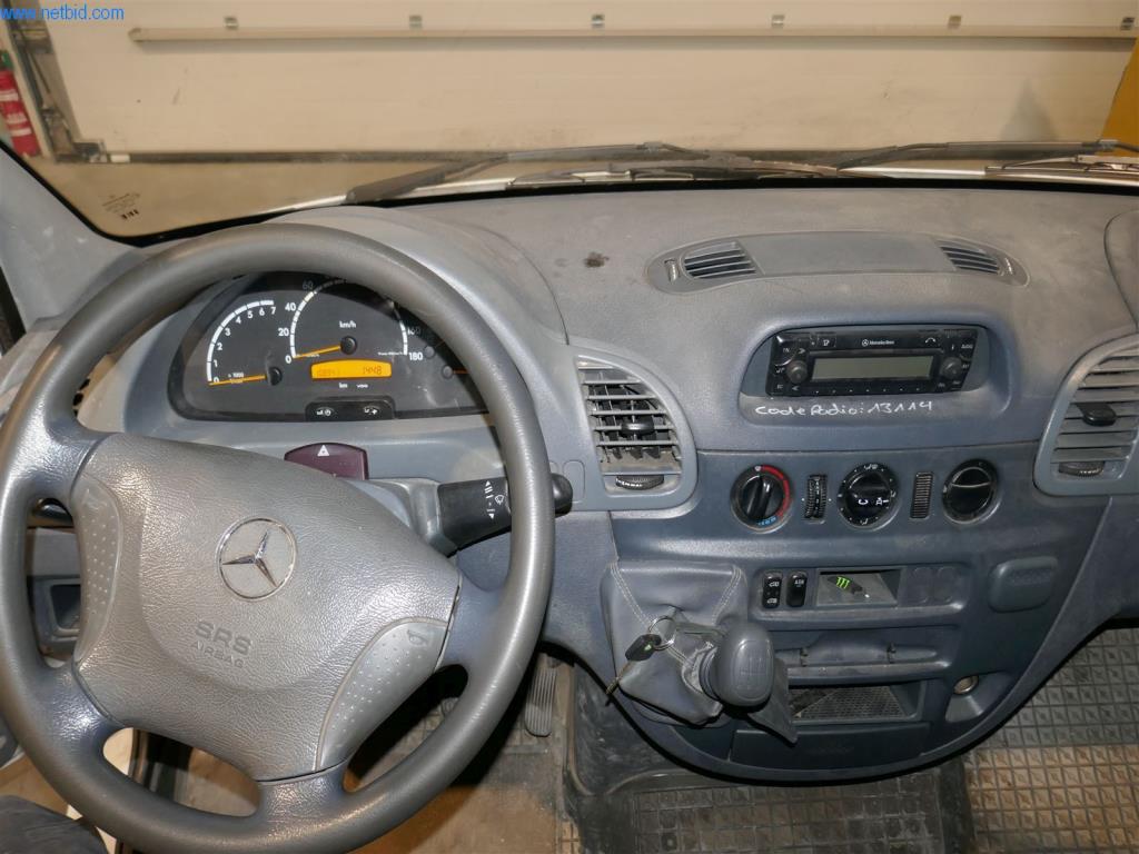 BGA, Warenvorräte, Montagematerial und Fahrzeuge aus dem Bereich Fenster- und Fassadenbau-8