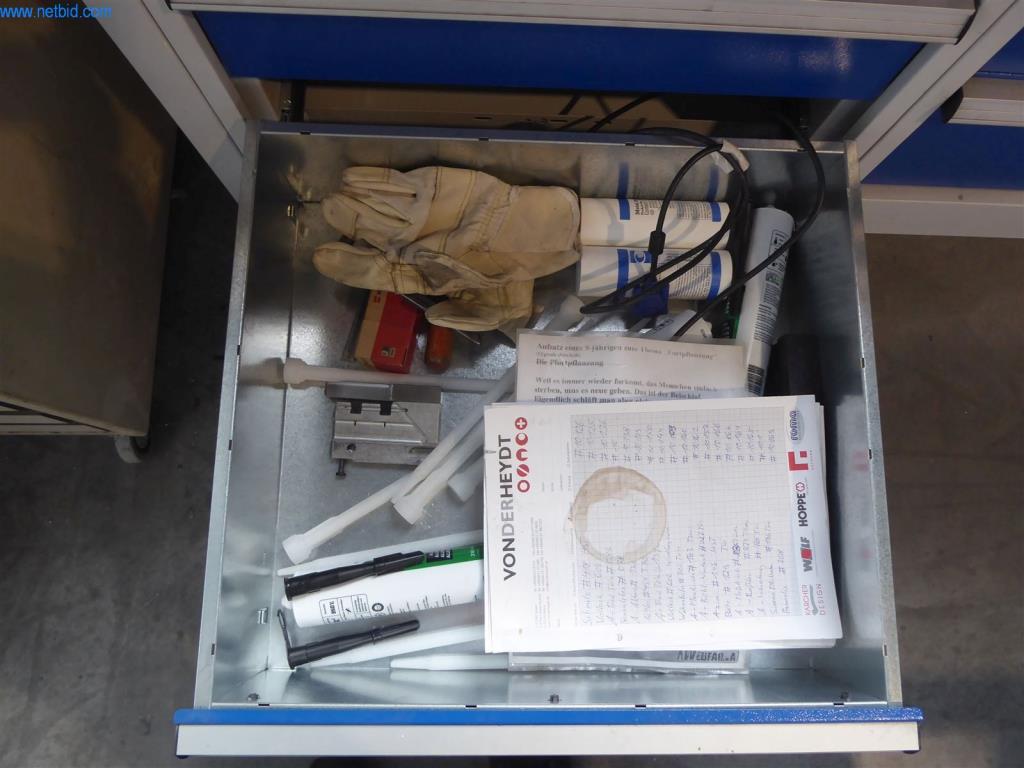 BGA, Warenvorräte, Montagematerial und Fahrzeuge aus dem Bereich Fenster- und Fassadenbau-10