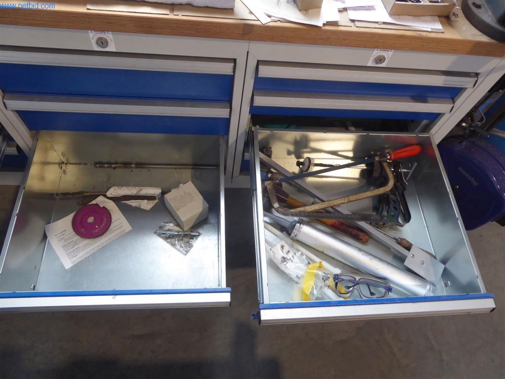 BGA, Warenvorräte, Montagematerial und Fahrzeuge aus dem Bereich Fenster- und Fassadenbau-6