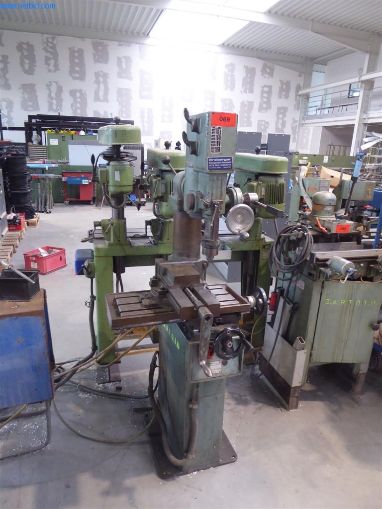 BGA, Warenvorräte, Montagematerial und Fahrzeuge aus dem Bereich Fenster- und Fassadenbau-2