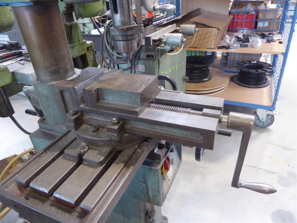 BGA, Warenvorräte, Montagematerial und Fahrzeuge aus dem Bereich Fenster- und Fassadenbau-4