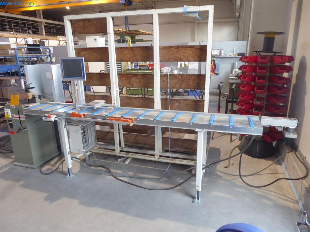 BGA, zapasy, materiały montażowe i pojazdy z działu konstrukcji okien i fasad-10