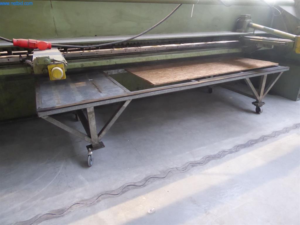 Operating and office equipment, inventories, assembly material and vehicles (window and facade construction sector)-9