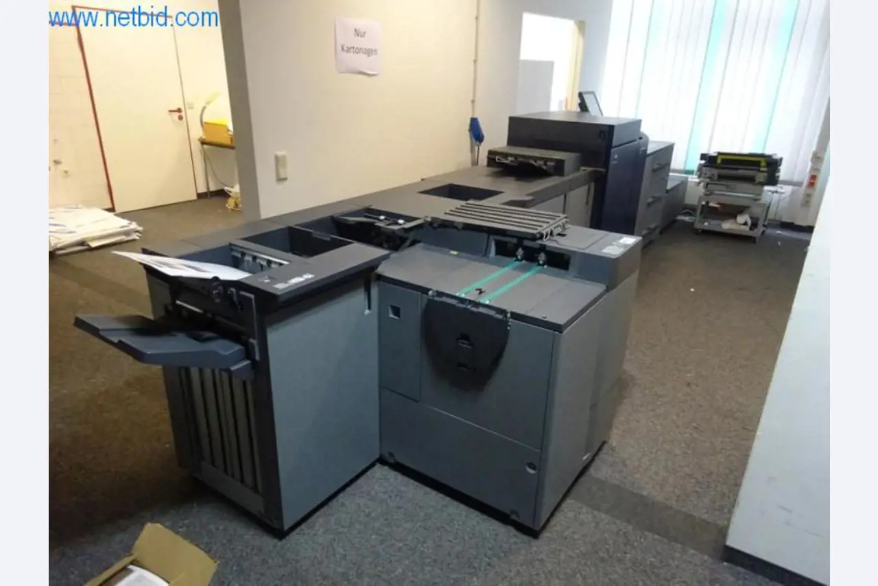 Konica Minolta AccurioPress C6085 digitale druk- en afwerkingslijn-2