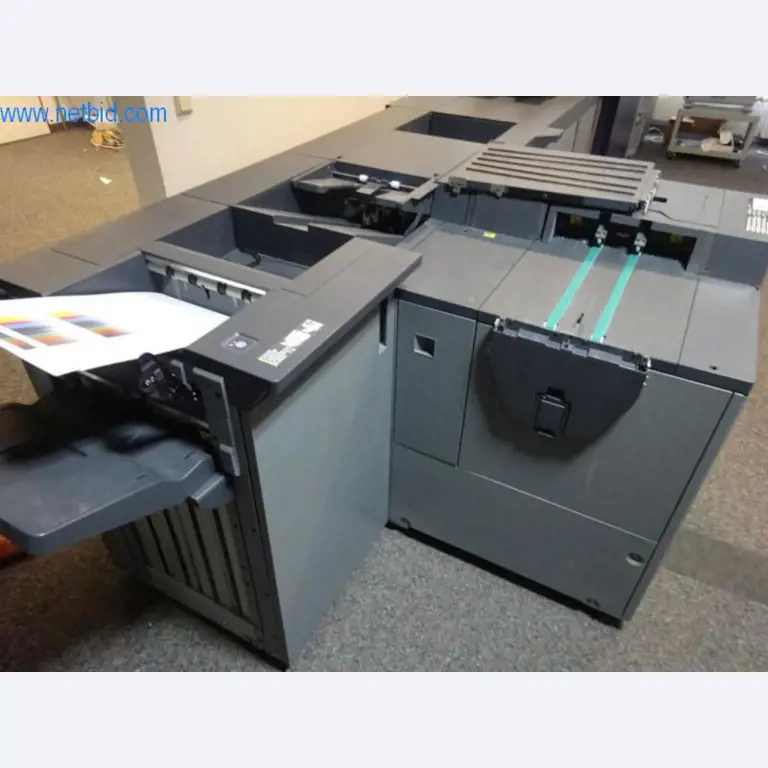 Konica Minolta AccurioPress C6085 digitale druk- en afwerkingslijn-9