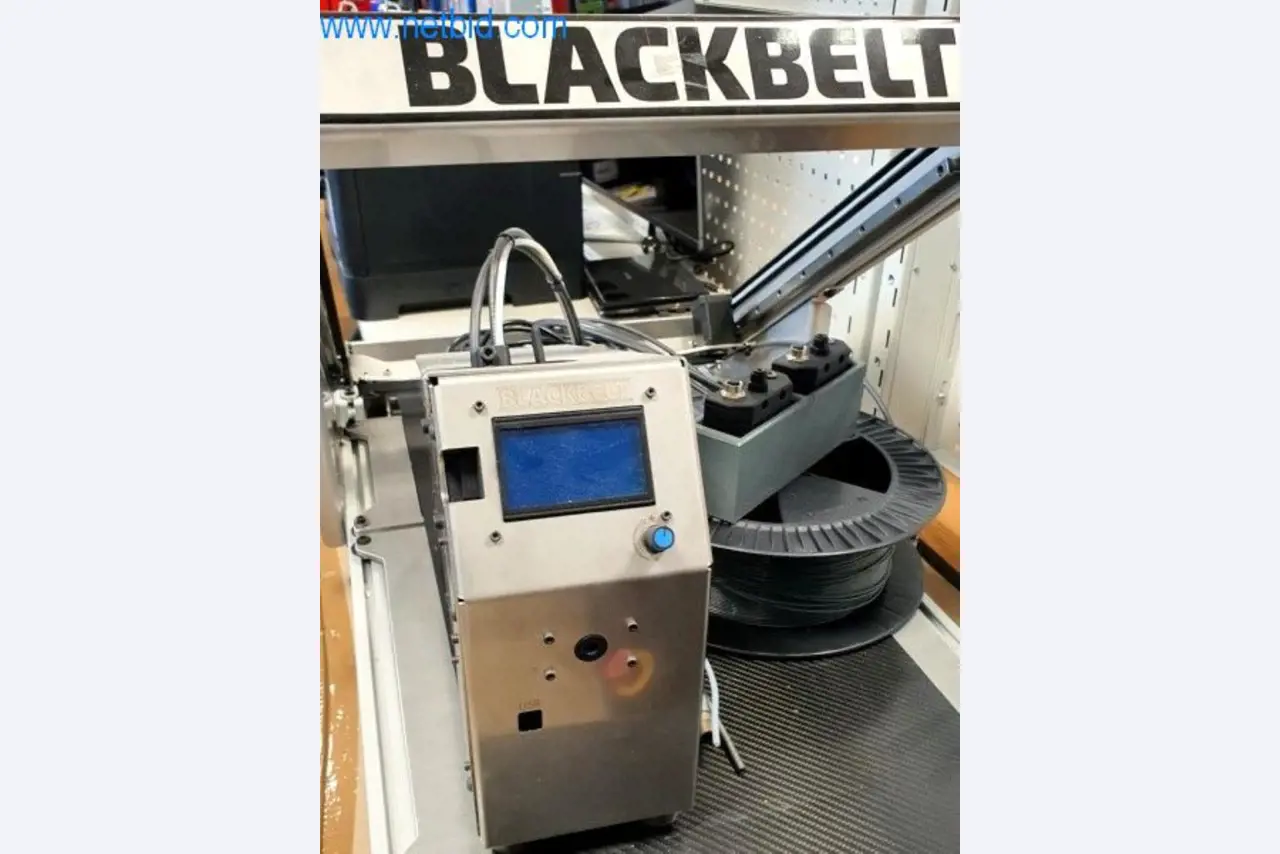 3D printer, machines from the field of plant and mechanical engineering as well as prototype construction-3