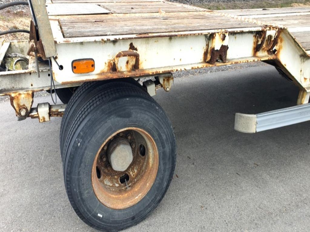 Crawler excavator-15