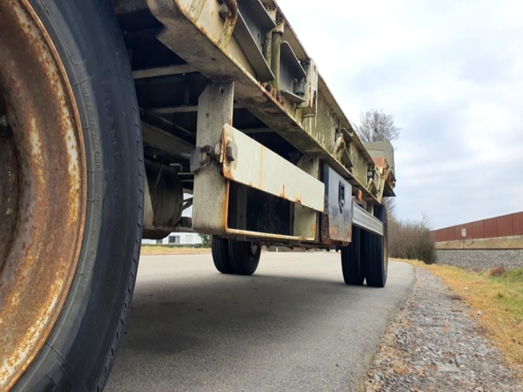 Crawler excavator-27