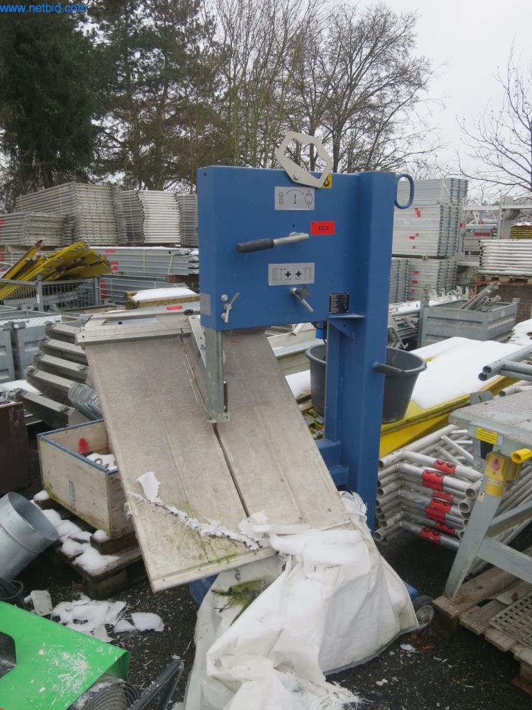 construction equipment and small machines-1