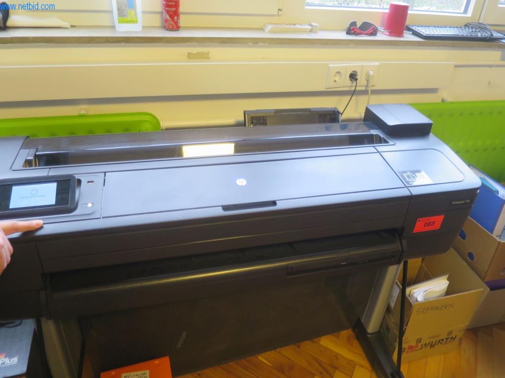 Diversos equipamentos de construção e pequenas máquinas-1