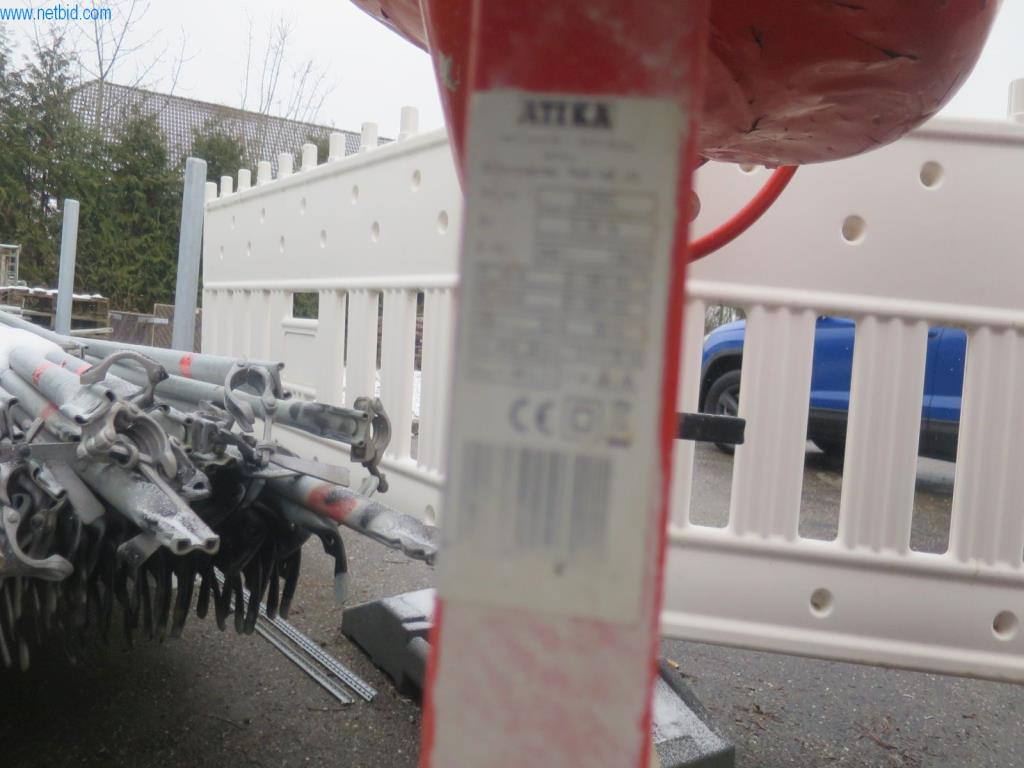 Různá stavební zařízení a malé stroje-3