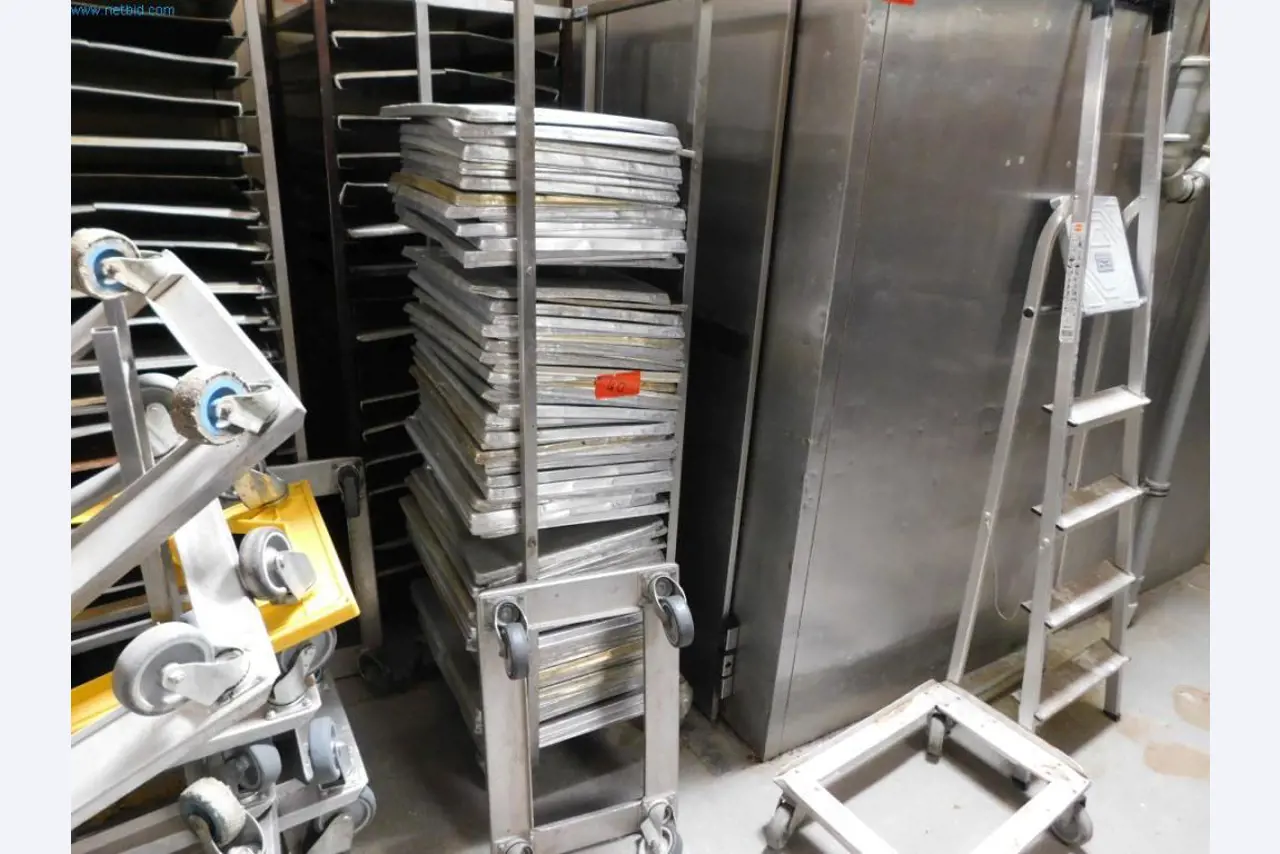 Bäckerei- und Konditoreimaschinen und Ausstattung-8