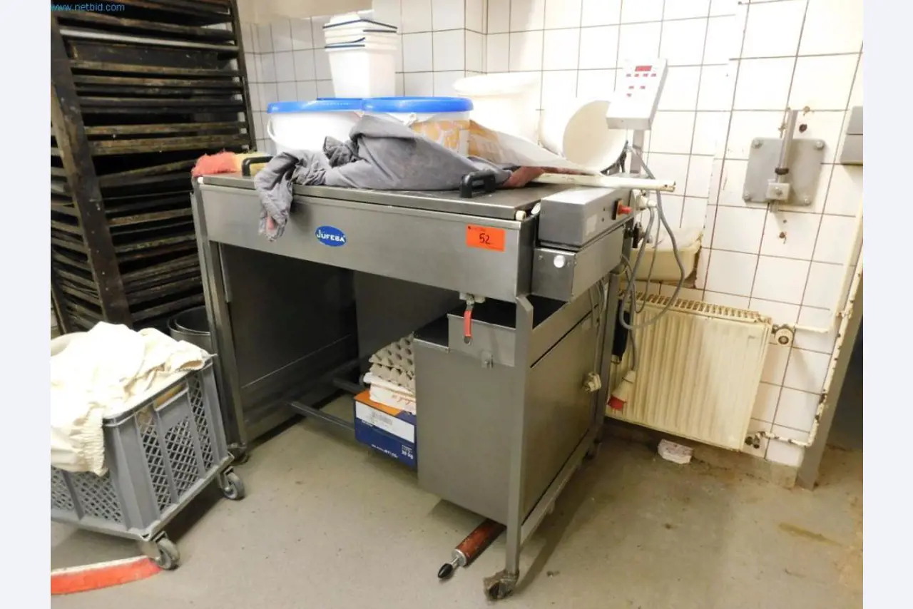 Machines et équipement de boulangerie et de pâtisserie-1