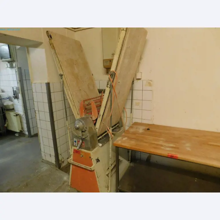 Bäckerei- und Konditoreimaschinen und Ausstattung-2