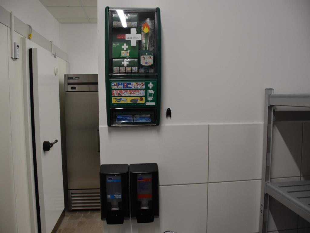 Stravovací zařízení-1