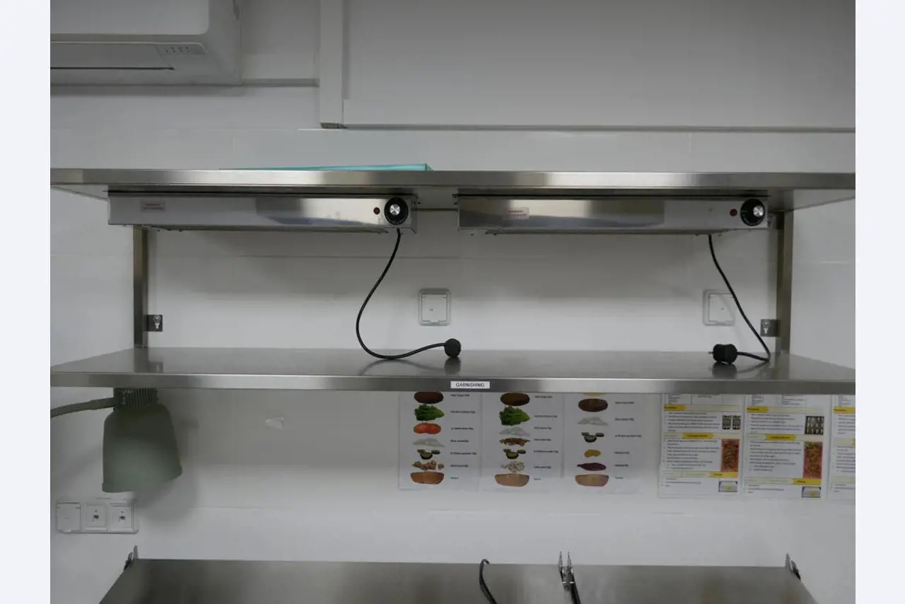 Equipamiento de hostelería-2