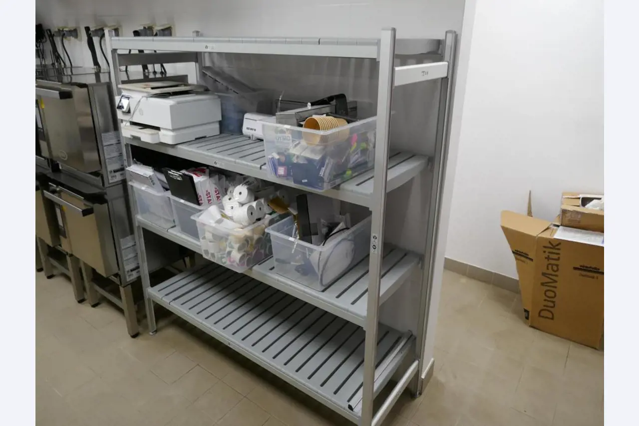 Equipamiento de hostelería-2