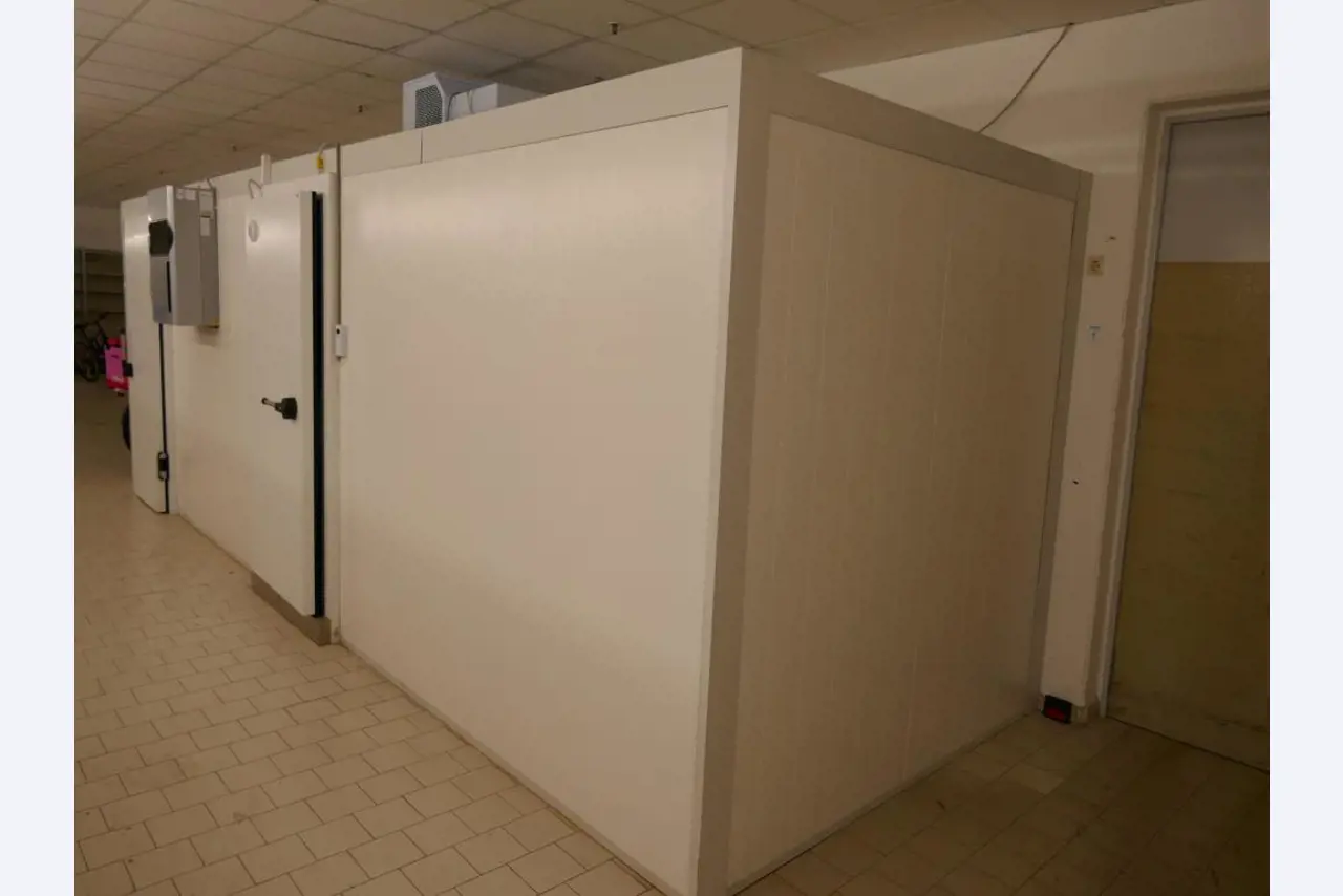 Stravovací zařízení-12